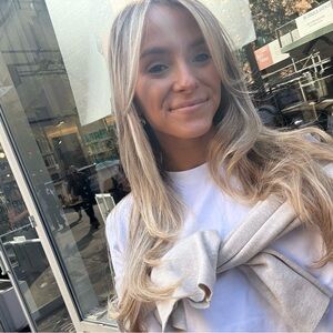 Meet your Posher, Mackenzie